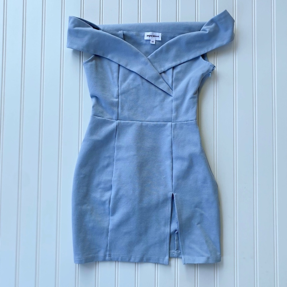 superdown - Naya Off Shoulder mini dress in dusty blue - size XS